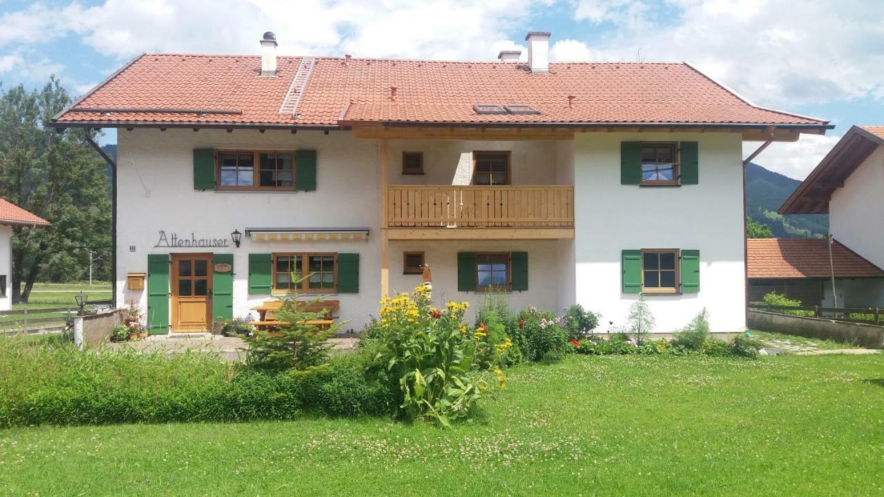 אונטראמרגאו Gaestehaus Attenhauser מראה חיצוני תמונה